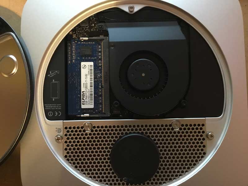 Mac mini ouvert