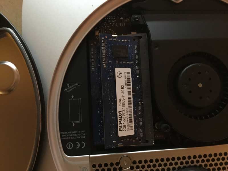 Mac mini ouvert