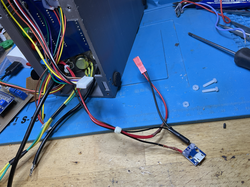 DevToo alimentation USB.