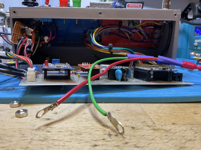 DevToo INA 219 les connecteurs.